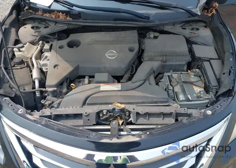 2015 Nissan Altima 2.5/2.5 S/2.5 Sl/2.5 Sv z USA, uszkodzony, nr VIN 1N4AL3APXFC141728